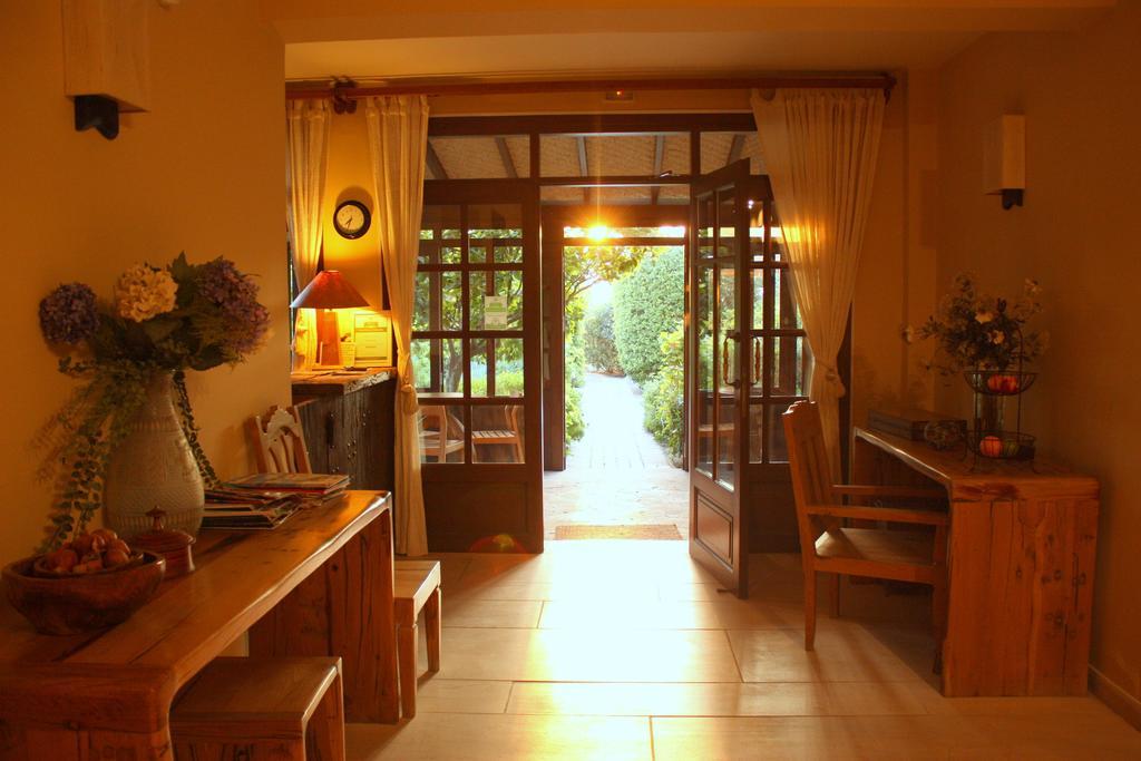 Rastoni Hotel Aegina Екстериор снимка