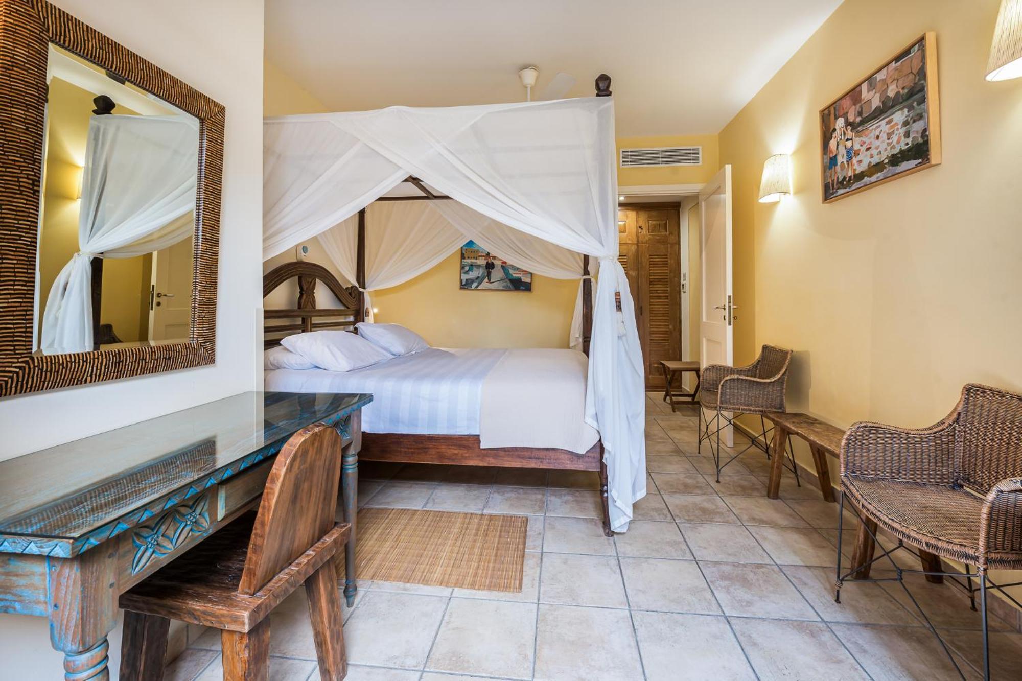 Rastoni Hotel Aegina Екстериор снимка